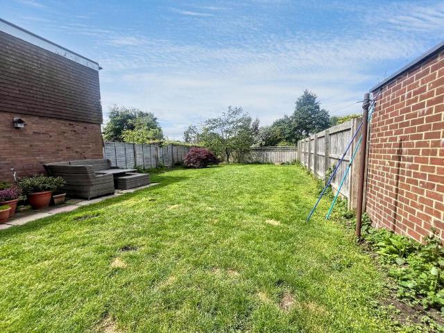3 bed house for sale