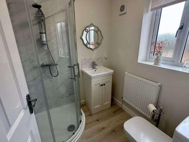 3 bed house for sale