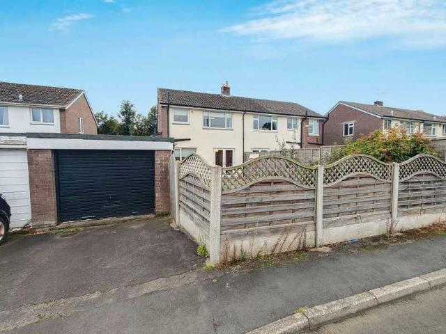 3 bed house for sale