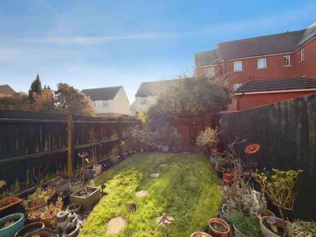 3 bed house for sale