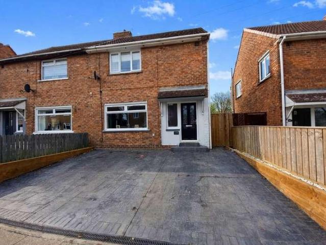 3 bed house for sale
