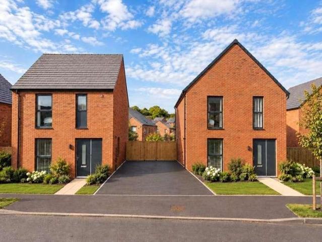 3 bed house for sale