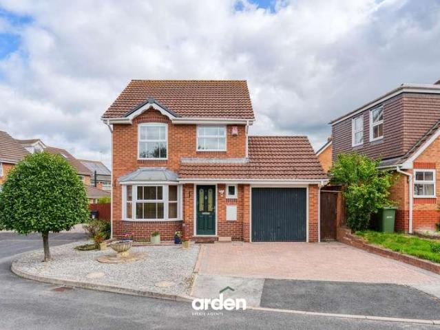 3 bed house for sale