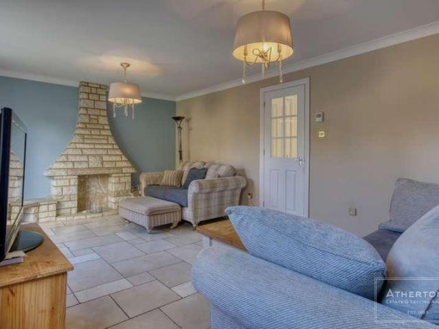 3 bed house for sale