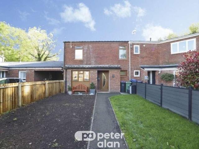 3 bed house for sale