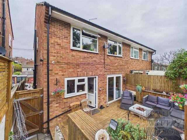 3 bed house for sale