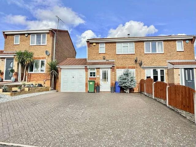 3 bed house for sale