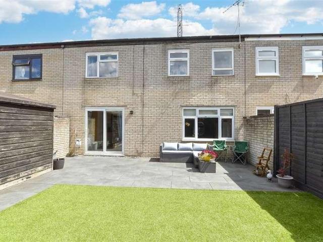 3 bed house for sale