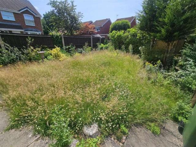 3 bed house for sale