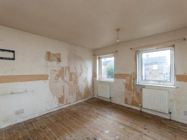 3 bed house for sale