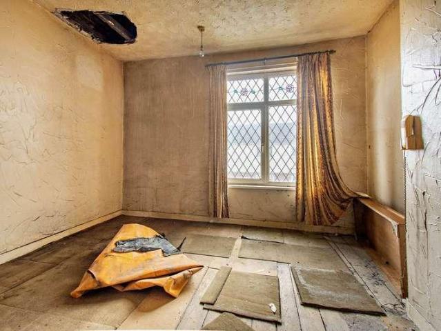 3 bed house for sale