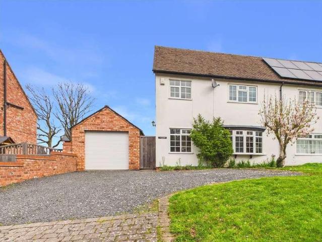 3 bed house for sale