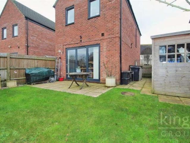 3 bed house for sale