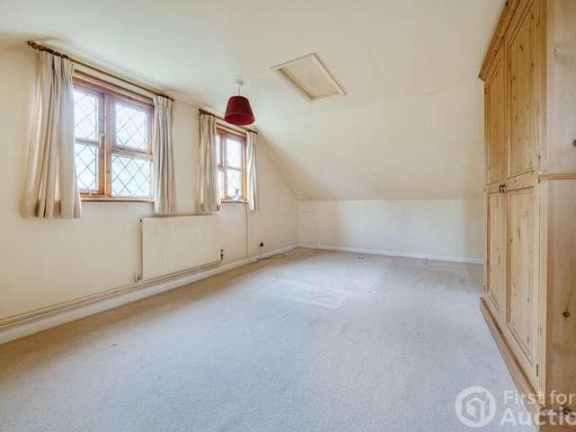 3 bed house for sale