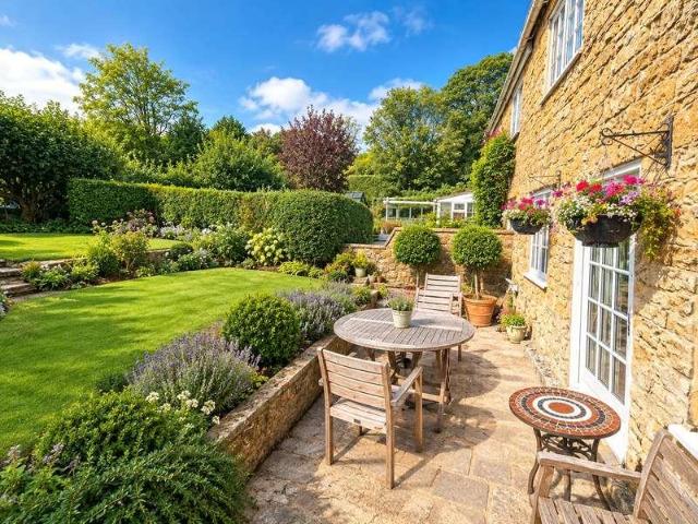 3 bed house for sale