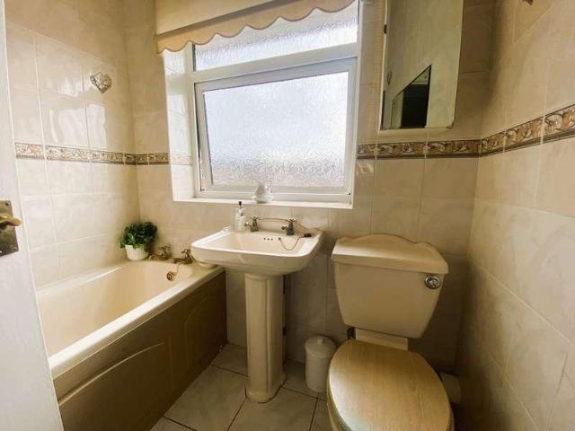 3 bed house for sale
