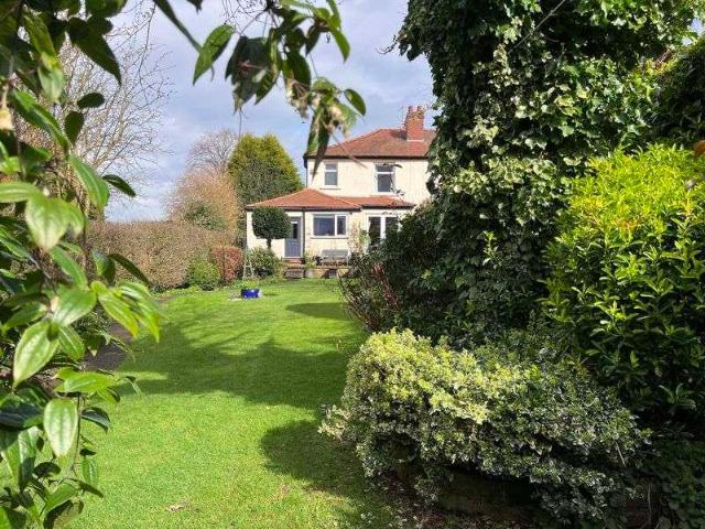 3 bed house for sale