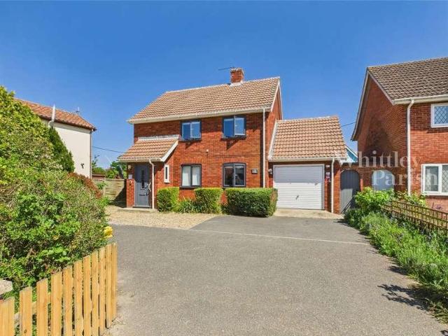 3 bed house for sale