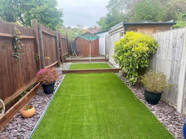 3 bed house for sale