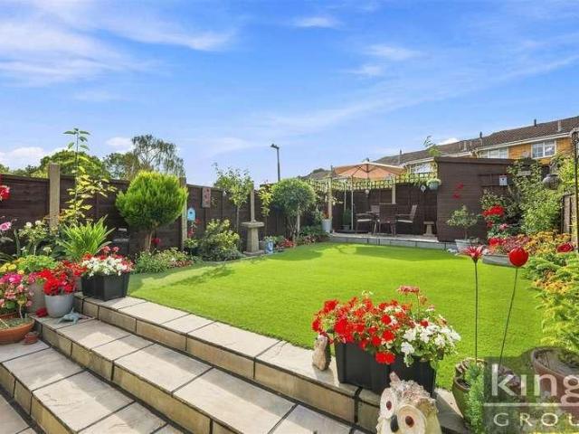 3 bed house for sale