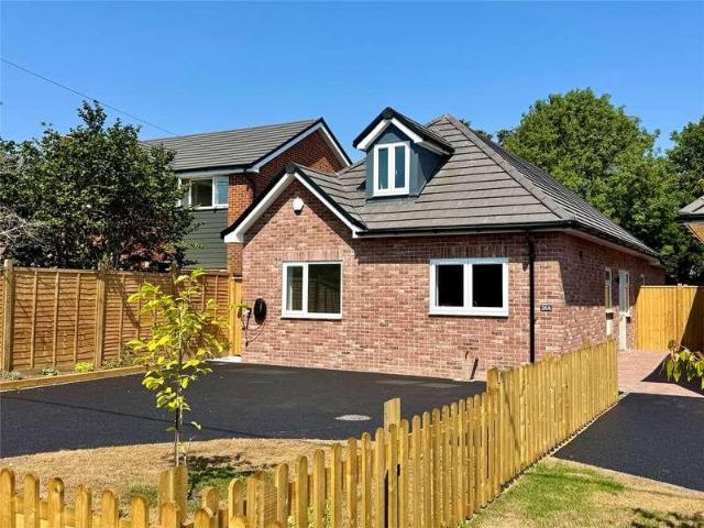 3 bed house for sale