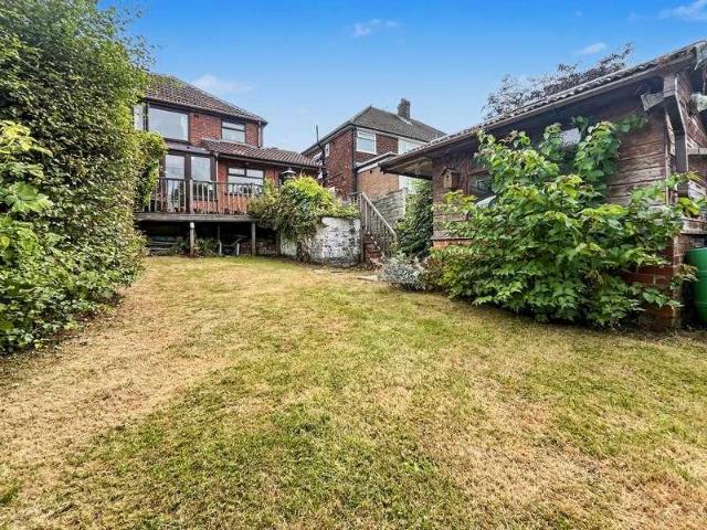 3 bed house for sale
