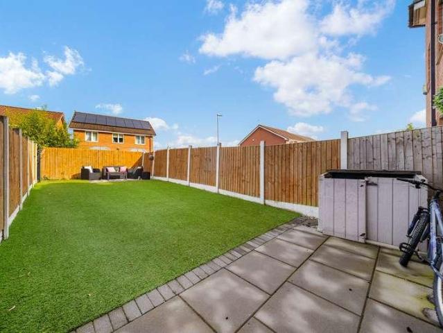 3 bed house for sale