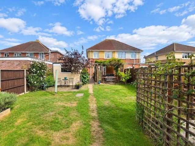 3 bed house for sale