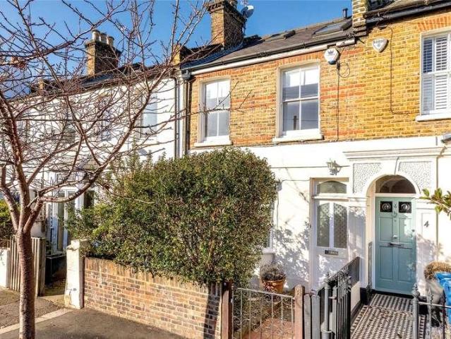 3 bed house for sale