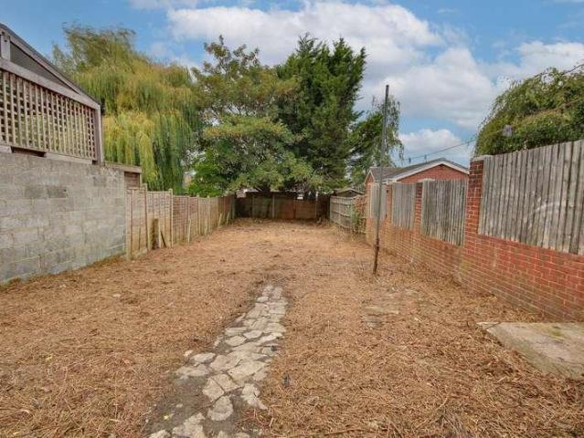 3 bed house for sale