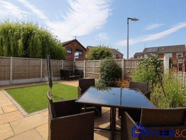 3 bed house for sale