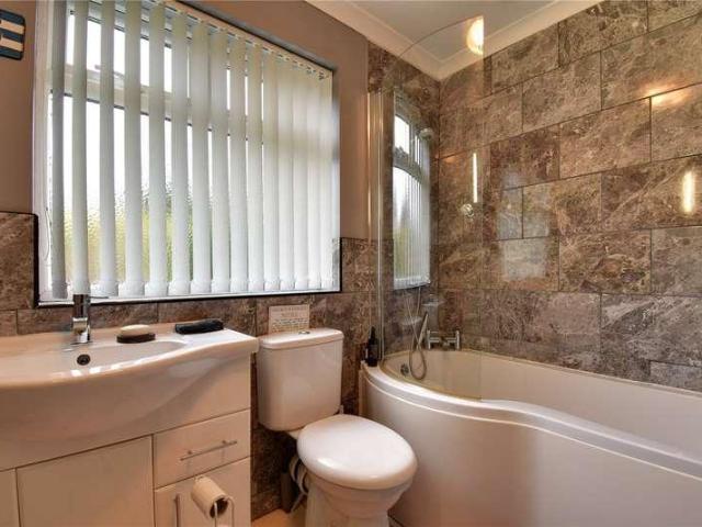 3 bed house for sale