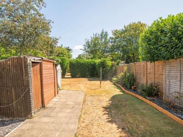 3 bed house for sale