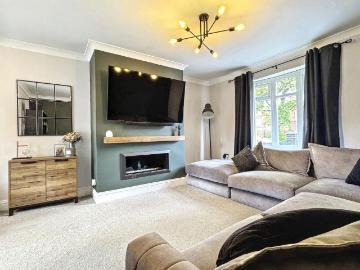 3 bed house for sale