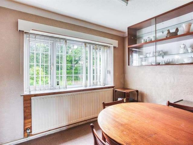3 bed house for sale