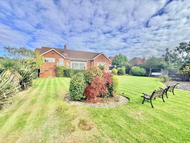 3 bed house for sale