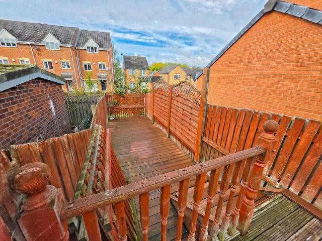 3 bed house for sale