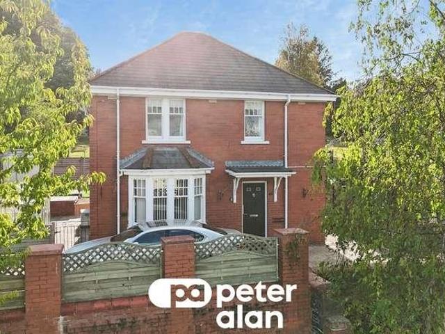 3 bed house for sale