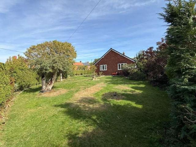 3 bed house for sale