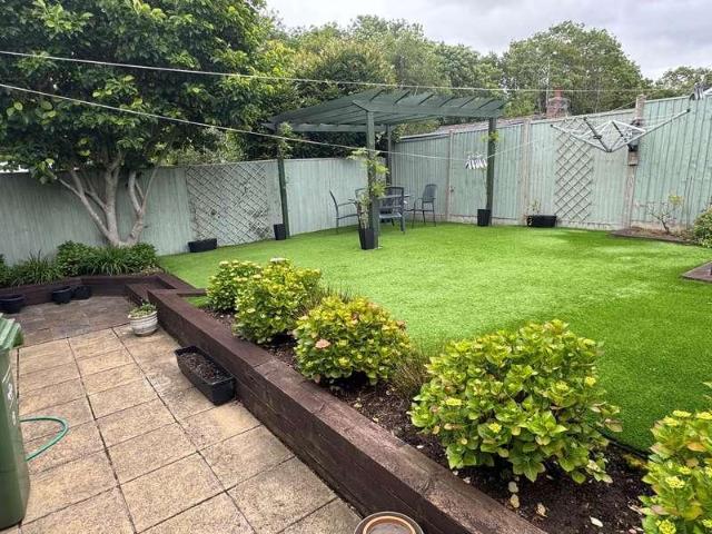 3 bed house for sale