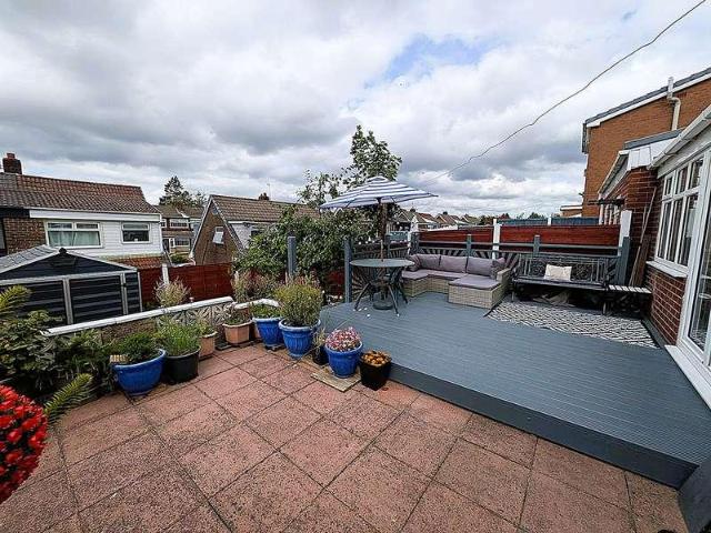 3 bed house for sale