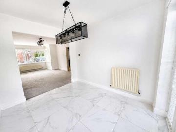 3 bed house for sale