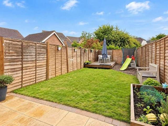 3 bed house for sale