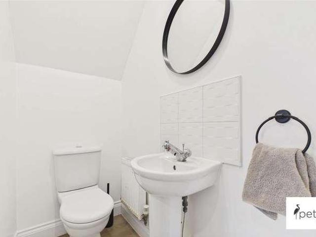 3 bed house for sale