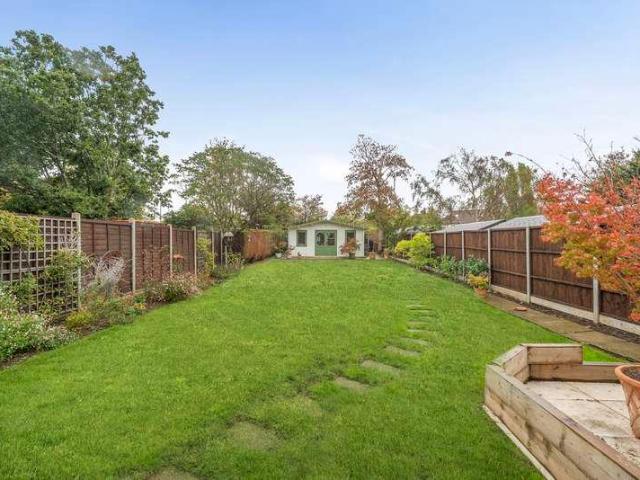 3 bed house for sale