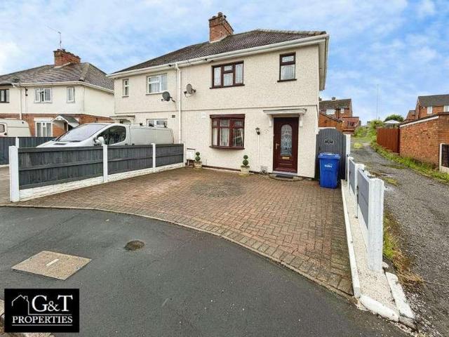 3 bed house for sale