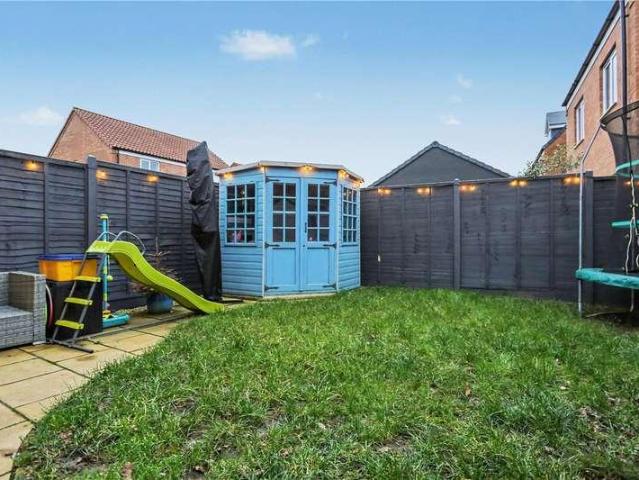 3 bed house for sale