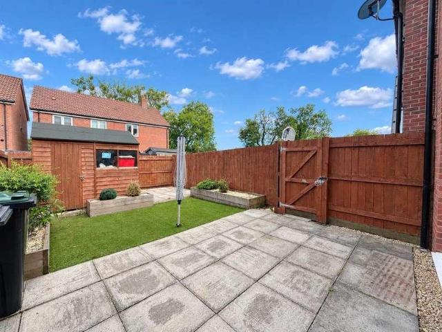 3 bed house for sale