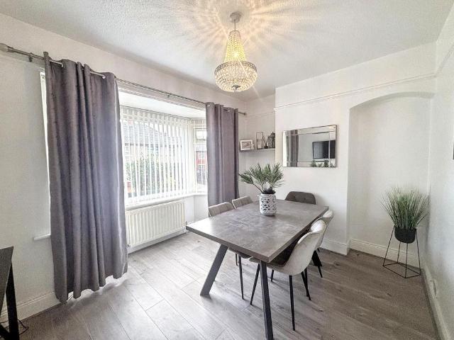 3 bed house for sale