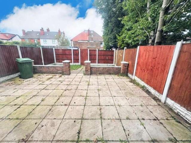 3 bed house for sale